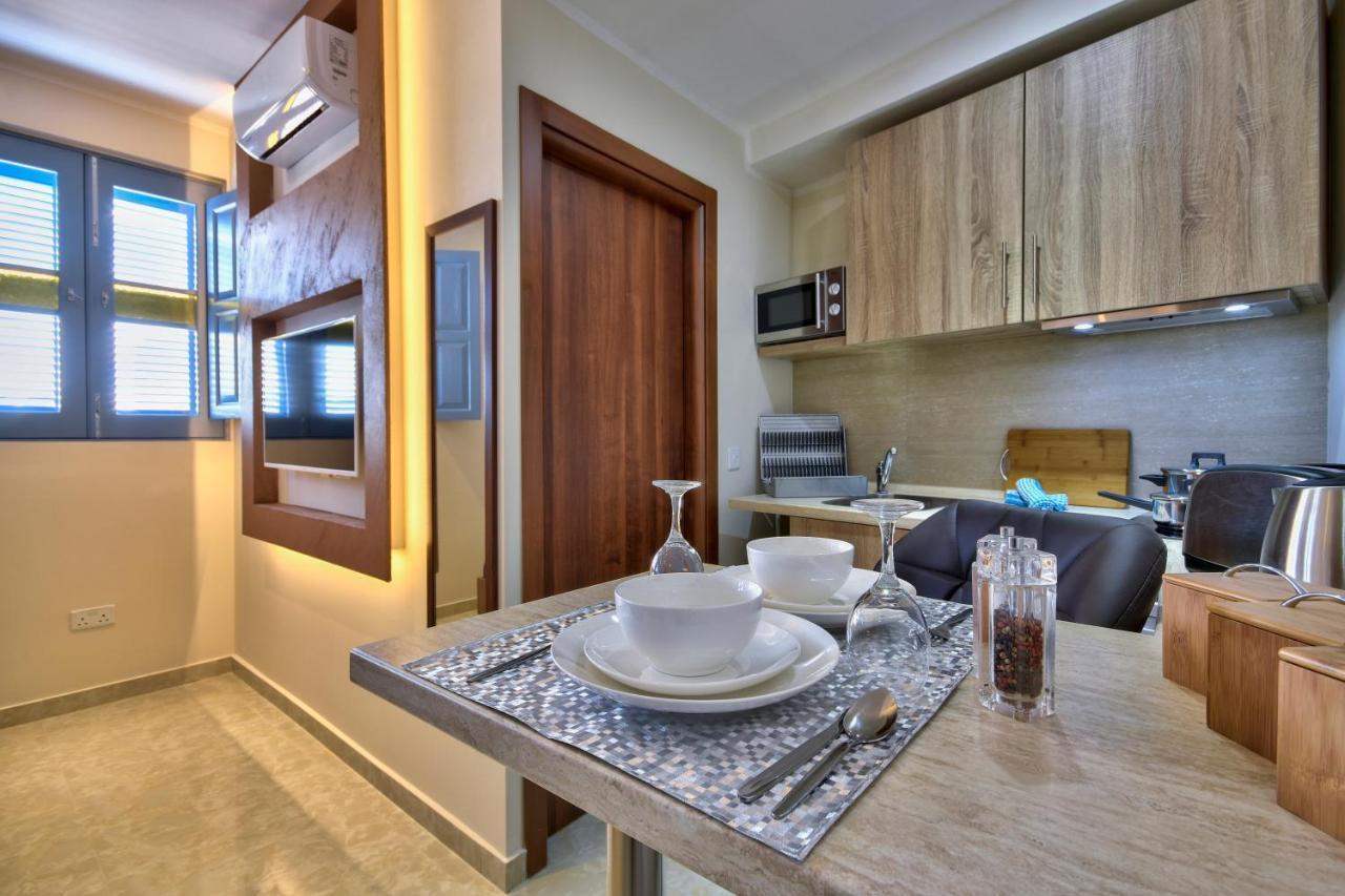Central Suites St. Julian'S المظهر الخارجي الصورة